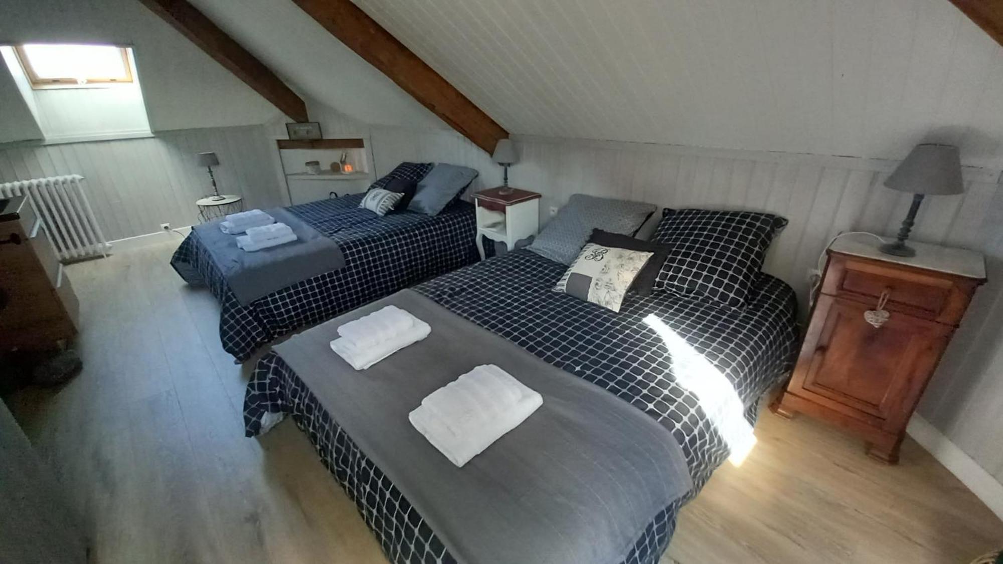 Chambres D'Hotes Lamourio Montdoumerc Exteriör bild