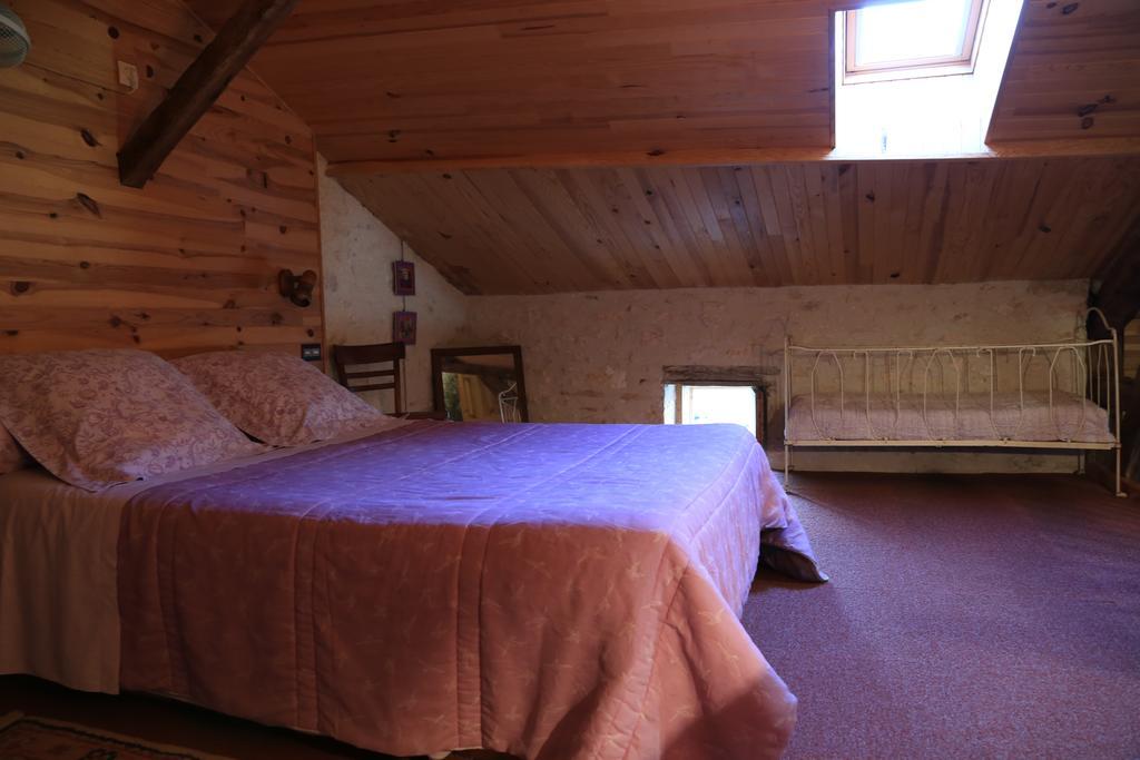 Chambres D'Hotes Lamourio Montdoumerc Exteriör bild