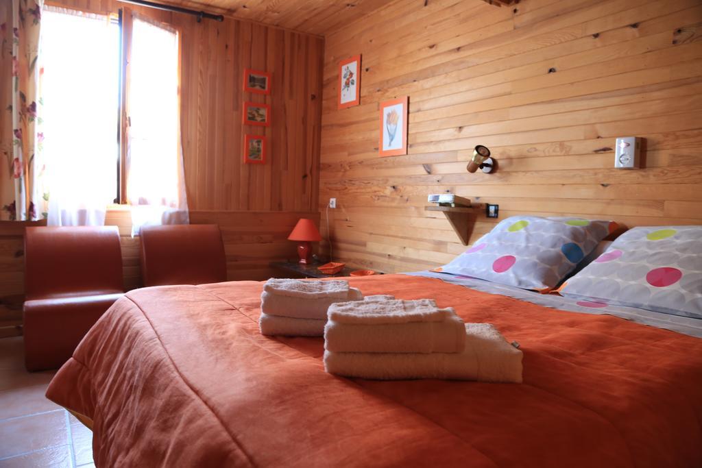 Chambres D'Hotes Lamourio Montdoumerc Exteriör bild