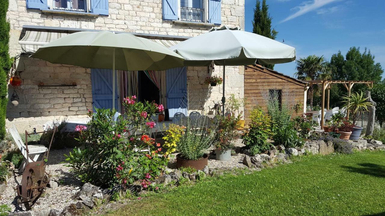 Chambres D'Hotes Lamourio Montdoumerc Exteriör bild
